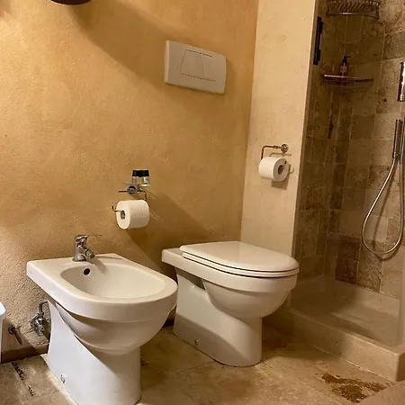 La Rocca Luxury 度假居
