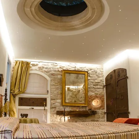 La Rocca Luxury 度假居 *