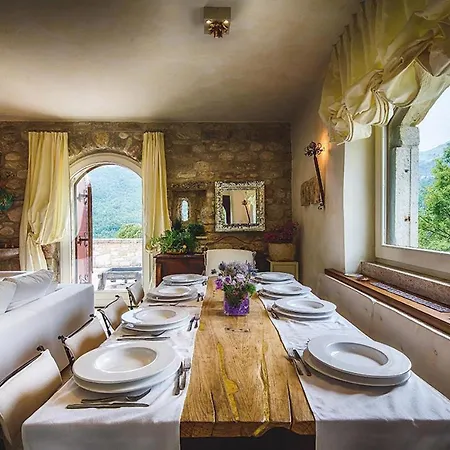 La Rocca Luxury *